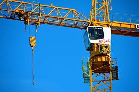 Crane slinger and signaller