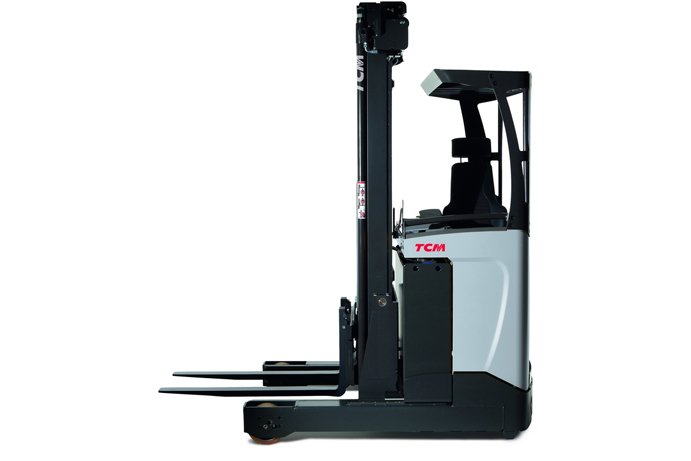 reach truck training course in wirral