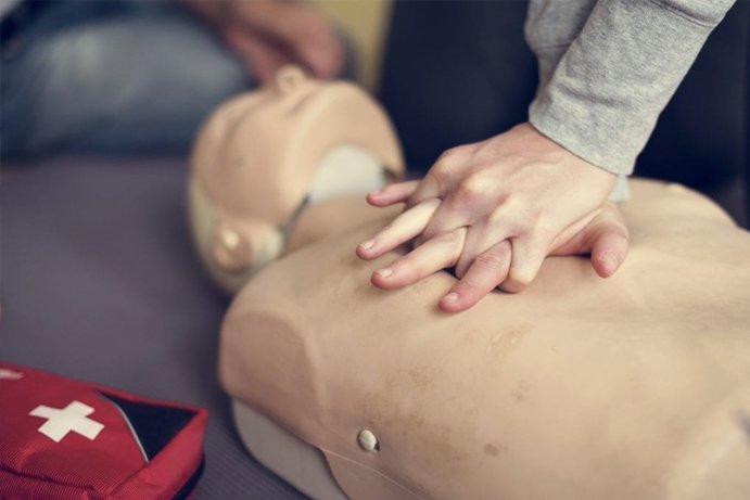 cpr training wirral
